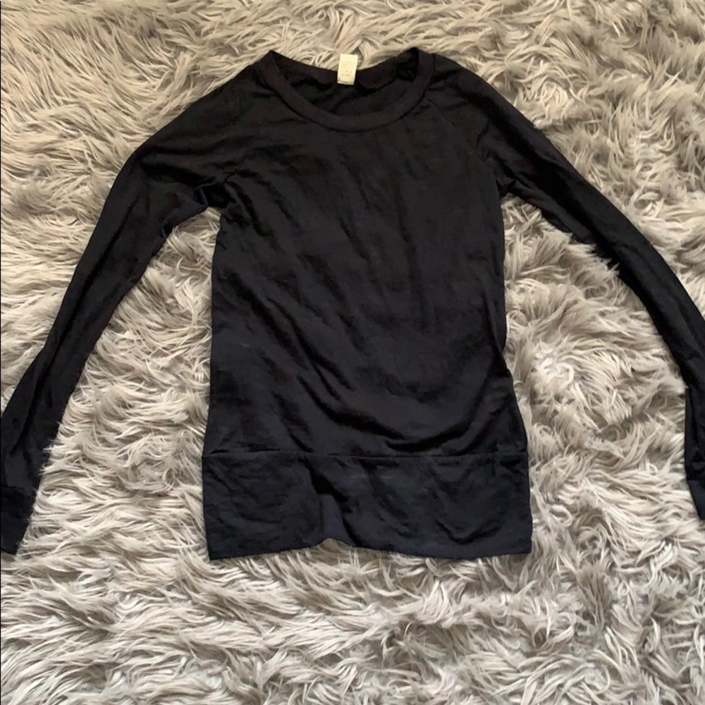 Alternative tee